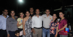 Llega candidato a colonia Las Cortinas