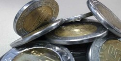 Caen peso mexicano y BMV, esperan volatilidad ante elección