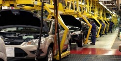 Fabricantes rechazan la amenaza de aranceles de Trump a los automóviles