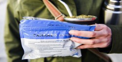 Dos marcas de yerba mate con cannabis saldrán a la venta en Uruguay en julio