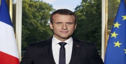 Macron valora países Visegrado acepten más solidaridad en gestión migratoria