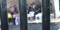 López Obrador, el primer presidenciable en votar