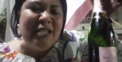 Virtual senadora llama "cucarachas fumigadas" a adversarios