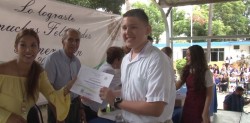 Más de 300 alumnos se gradúan de Secundaria General No.1