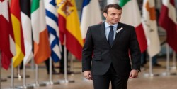 Macron intervendrá ante las dos cámaras en un intento de relanzamiento