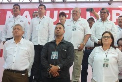 Se reunirá AMLO con con legisladores y alcaldes electos