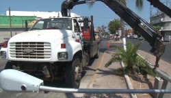 Grúas nuevas permitirán eficientar alumbrado público