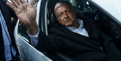 El "Peje Jetta"  convertido en auto presidencial