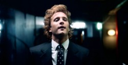 #Video Revelan escena de la segunda temporada de Luis Miguel