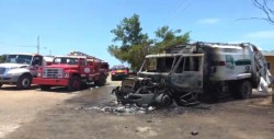 Se incendia camión de la basura en la Colonia Colosio Sí