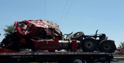 Volcadura de trailer doble semi remolque deja un herido grave