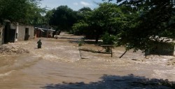 Desbordamientos de ríos en el este de Colombia dejan 1.550 familias afectadas