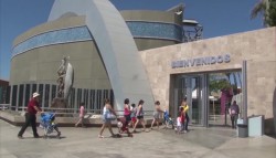 Acuario rompe récord de asistencia