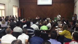 Capacitan a funcionarios para entrega recepción