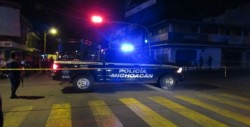 Hombres armados irrumpen en funeral; hay siete muertos