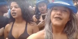 #Video Se hizo una selfie y captó cómo le robaron el móvil a su amiga