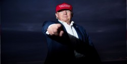 Trump y editor del New York Times se enzarzan con afirmaciones y desmentidos