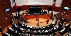 Senado alista recortes salarial y reducción en plantilla