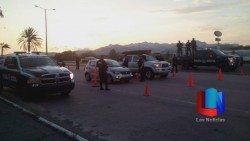 Llegan policías a Guaymas