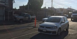Un bache en medio de la Maquío Clouthier