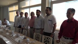 Se reúnen constructores con Alcalde electo