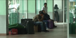 Comienza retirada de turistas en la Central Camionera
