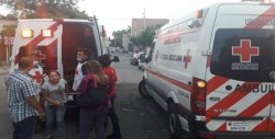 Choque entre camión y camioneta en la Guadalupe; deja lesionados