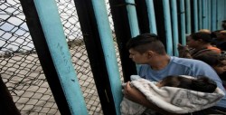 Suben las detenciones de familias en frontera de EE.UU. pese a separaciones