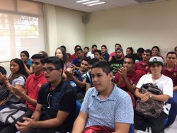 Más becas para universitarios: PROSPERA