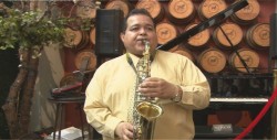 Rafael y su pasión: el saxofón