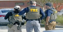 El FBI investiga cómo un hombre pudo robar y estrellar un avión en Seattle
