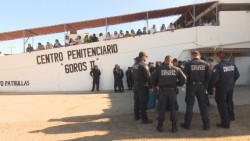 Se manifiestan custodios del CECJUDE de Los Mochis