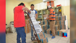 Estudiantes tendrán sus libros desde el primer día de clases
