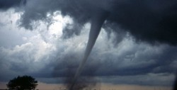 #Video: Impresionante tornado formado en Cananea