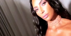 Kim Kardashian se implanta un collar que brilla al ritmo de los latidos de su corazón