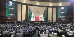 Inicia nueva Legislatura, toman protesta Senadores y Diputados