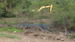 Denuncian ecocidio en acciones de desazolve del Río Fuerte