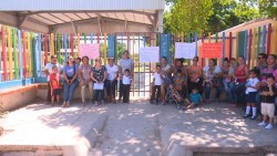 Toman madres de familia jardín de niños en Ahome Independencia