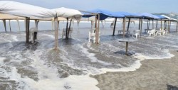 Mar de fondo afecta a cientos de pescadores en Guerrero