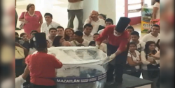 Buscará Mazatlán retomar el récord del cóctel más grande del mundo