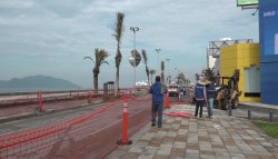 Cierran todos los carriles del malecón
