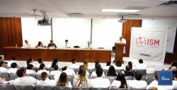 Capacitan a personal de salud en torno a una mejor atención médica a mujeres