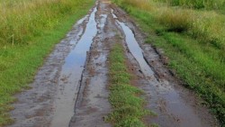Lluvias no han dejado incomunicada a la zona rural