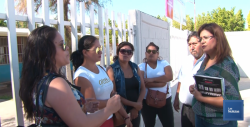 Padres de familia no dejaron entrar a la escuela a su Directora en Obregón