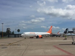 Aterriza en Mazatlán el primer vuelo de Toronto, Canadá