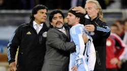 Maradona vuelve a criticar a Messi