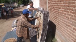 "Castigo a responsables de entrega de colchones en mal estado": CANACINTRA