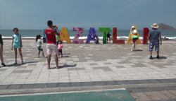 Sube de calificación Mazatlán como destino turístico según encuesta de verano