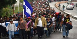 Caravana migrante rechaza propuesta de Peña