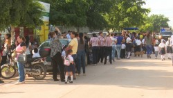 Toman escuela primaria en el ejido Mochis